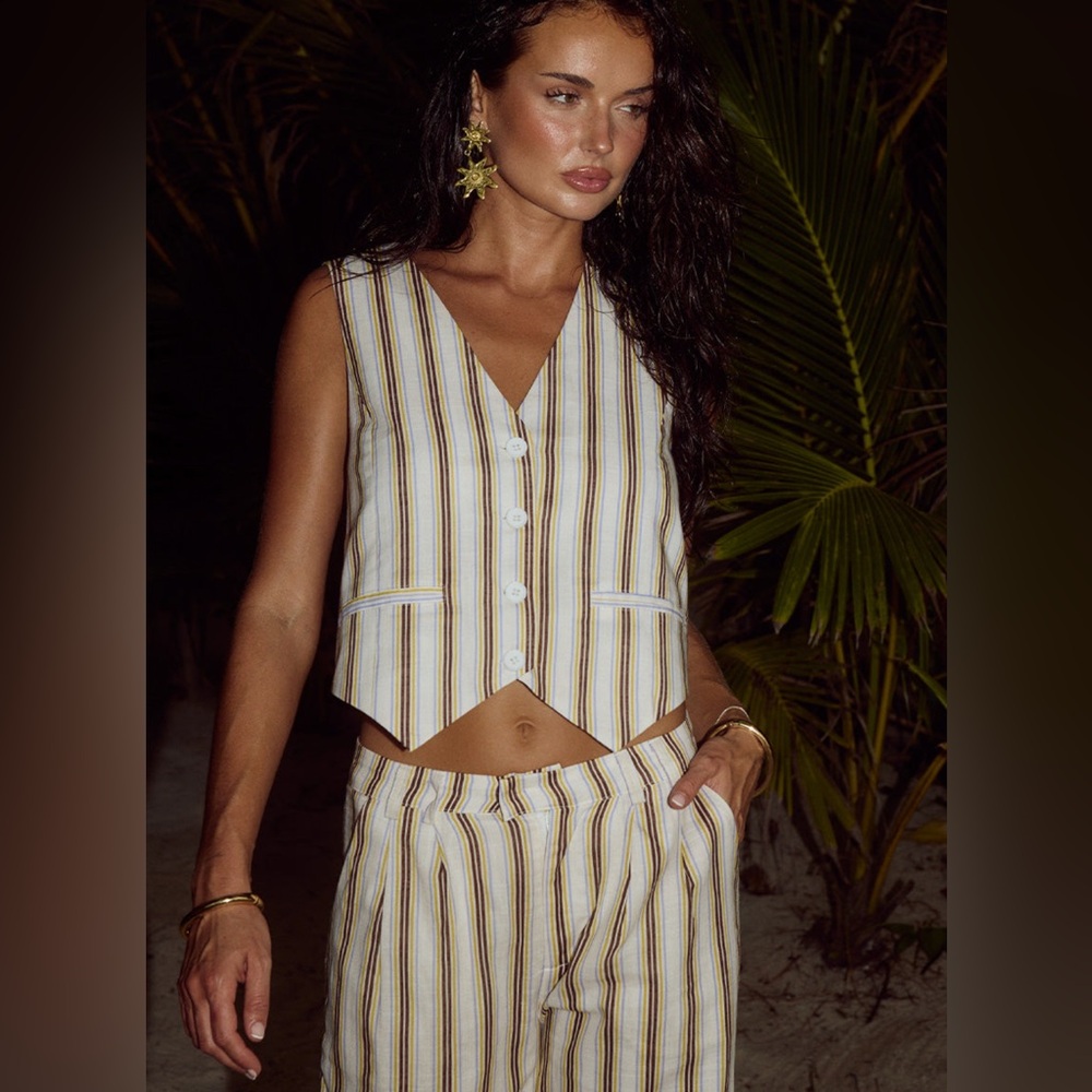 Seven Wonders Zoria Vest